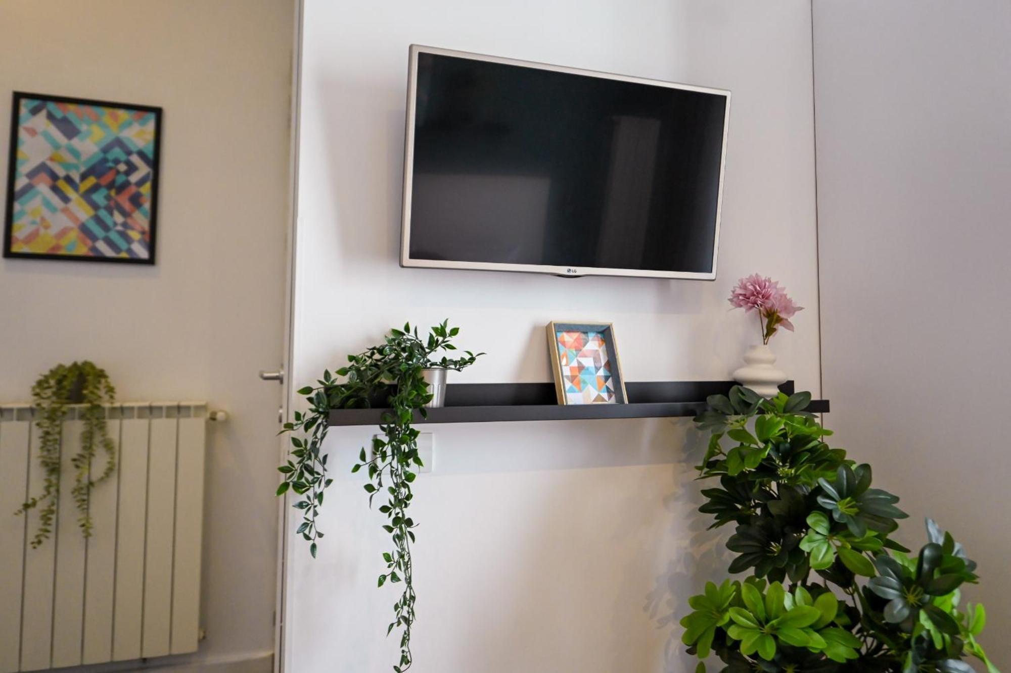 Urban Elegance - Stylish Central Accommodation Bukurešť Pokoj fotografie